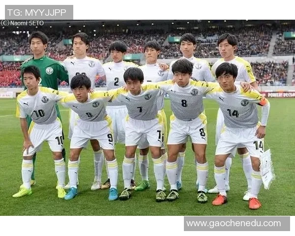 中超精彩对决里昂与拜仁战成平局红牌事件引发全场热议