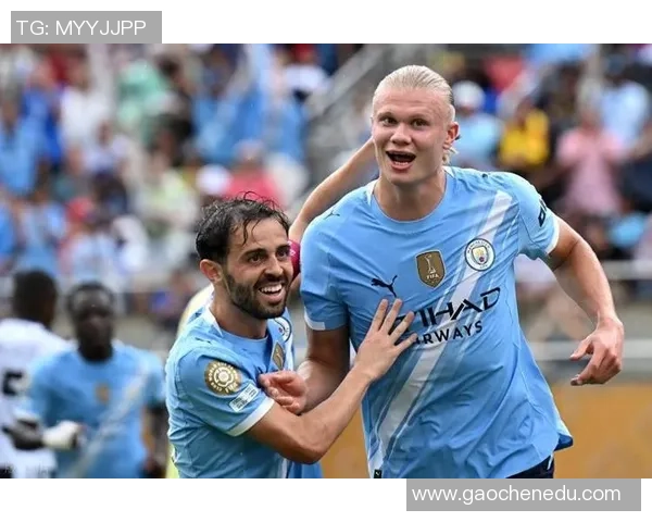 曼城狂胜本菲卡五球大捷乌龙球瞬间点燃全场激情