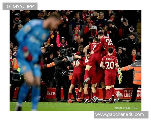 英超精彩对决莱比锡狂胜本菲卡帽子戏法点燃全场激情