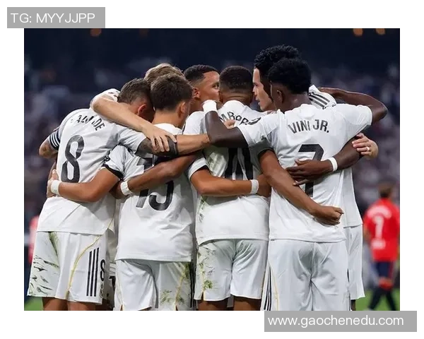 足总杯精彩对决皇马与巴黎圣日耳曼战成平局转会传闻引发关注