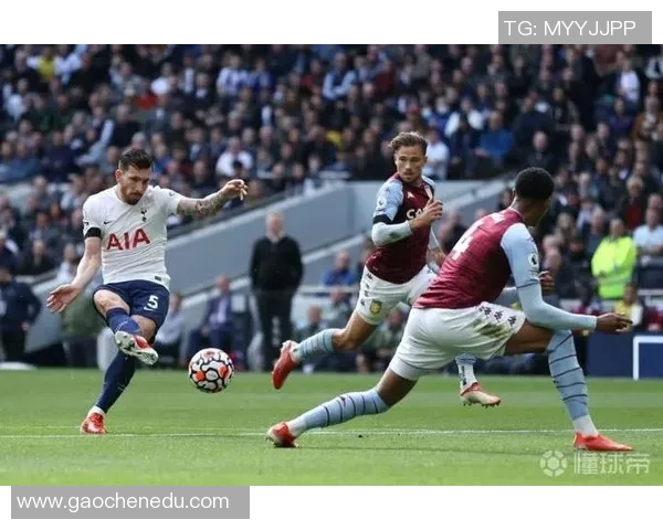 中超精彩对决那不勒斯与热刺战成平局赛后分析引发热议 中超精彩对决那不勒斯与热刺战成平局赛后分析引发热议