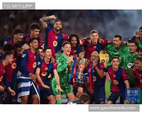 欧冠激战：那不勒斯逆转巴萨6-2全场沸腾数据解析精彩纷呈