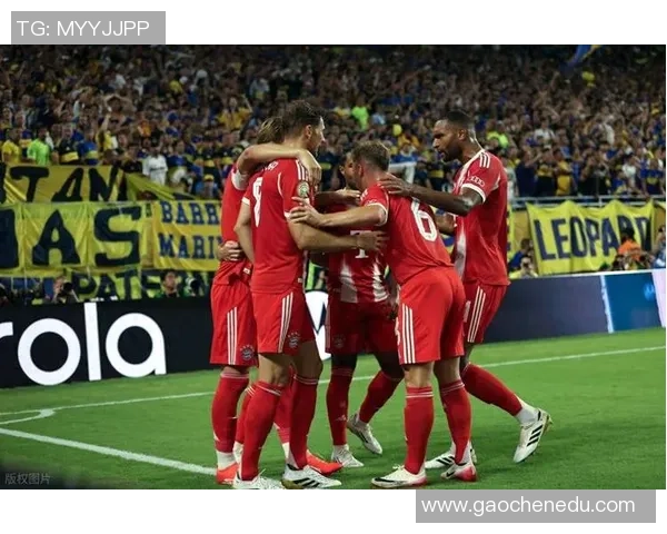 欧联杯惊天逆转本菲卡大胜拜仁引发争议判罚全场沸腾