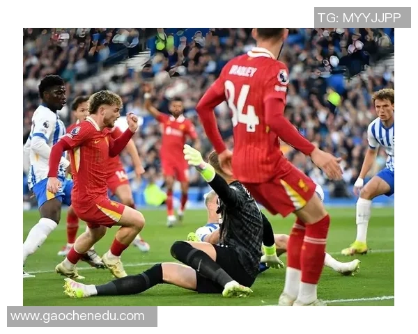 意甲赛场惊现冷门巴黎圣日耳曼逆转曼联引发全场狂欢